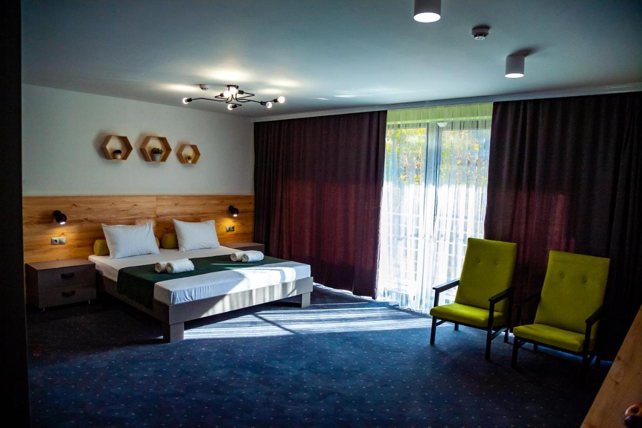 Hotel Institutul Muncii Kišiněv Exteriér fotografie